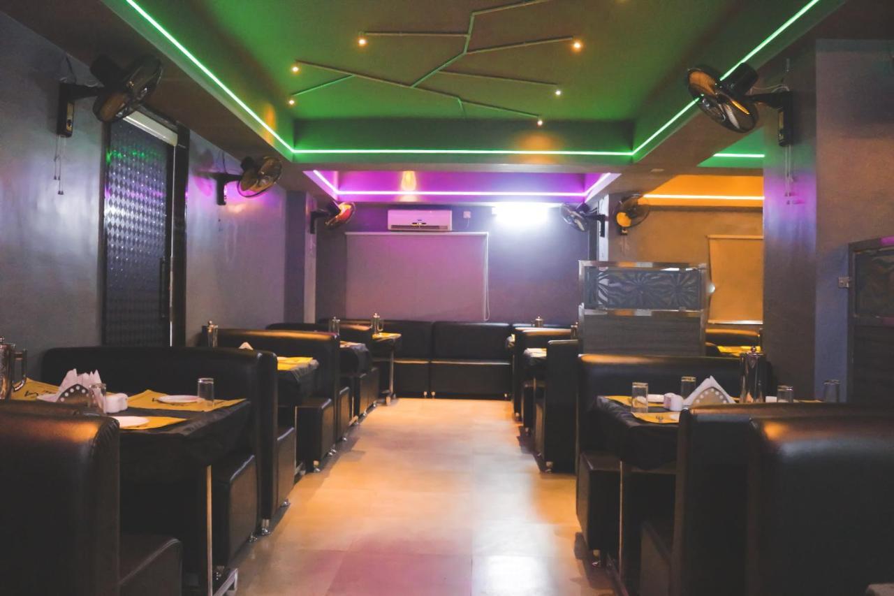 Iroomz Dwaraka Residency Bellary Eksteriør billede